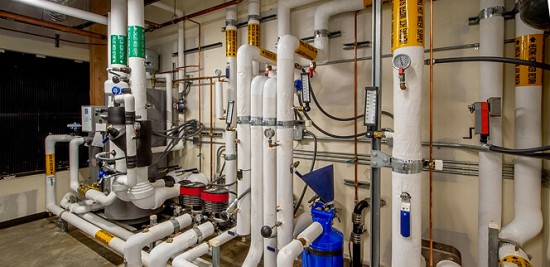 How Was Asbestos Used as an Insulator in Toronto?